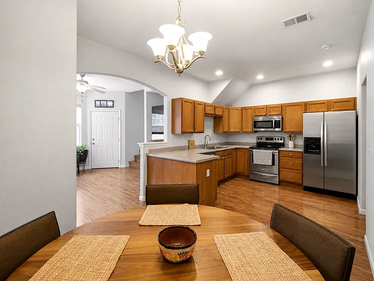 3329 Apple Blossom Ln — Photo 6