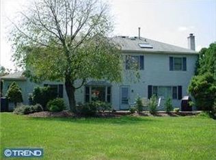 649 Borman Ln, Lansdale, PA 19446