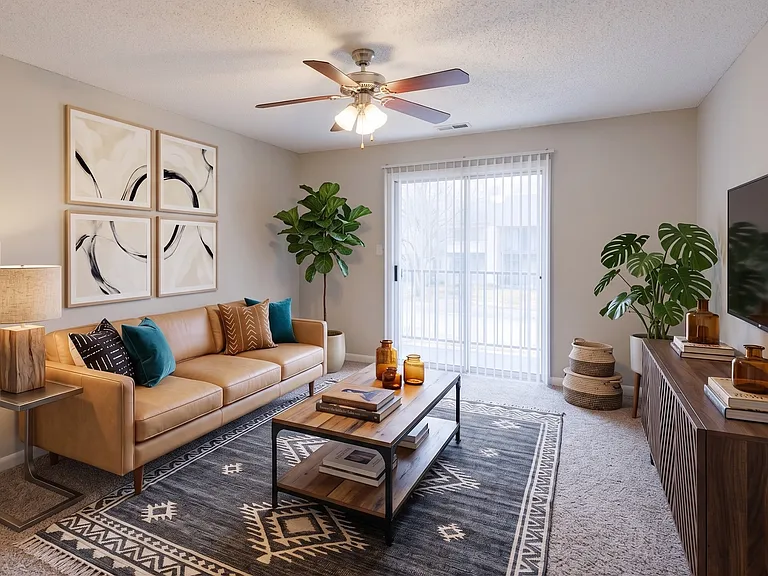 Triangle Park Apartments — Photo 9