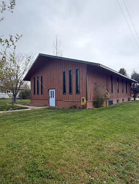 1st image of 1073 Florence Ave