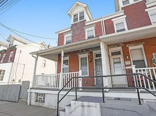 44 W Rambo St, Bridgeport, PA 19405