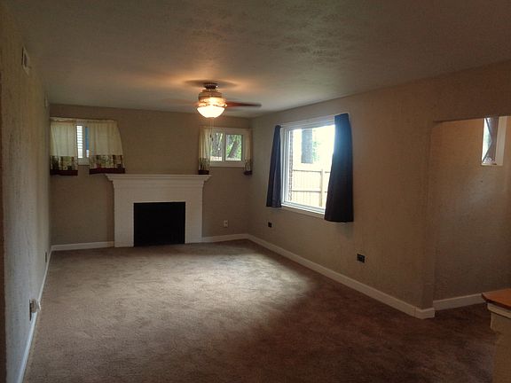 4th image of 2928 Beachview Blvd