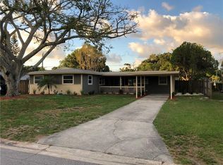 2920 Michigan St, Sarasota, FL 34237
