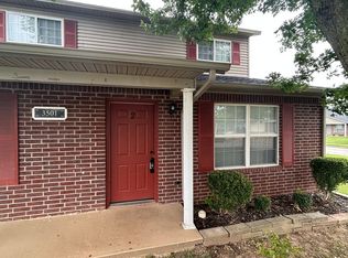 3501 SW Landau Ct APT 1 & 2, Bentonville, AR 72712