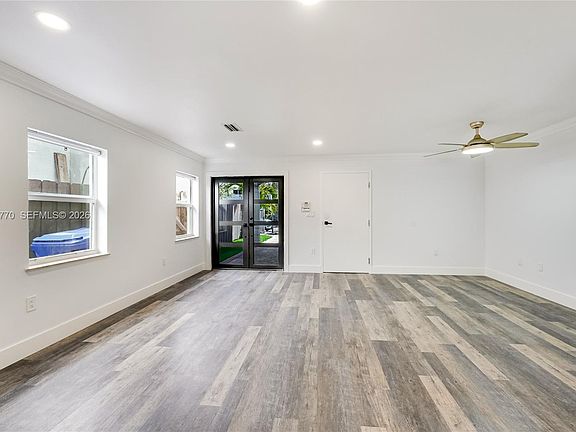 2nd image of 3160 New York St #B