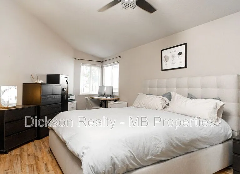 6036 White Water Way — Photo 7