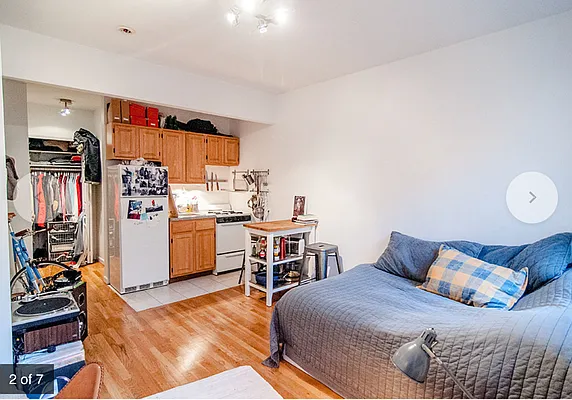 Rented by New York Realty | media 6