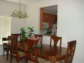 3rd image of 2705 NW 20th St