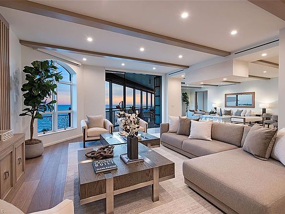 2nd image of 1801 Gulf Shore Blvd N #802