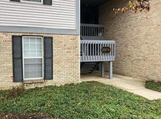 2074 Park Run Dr APT B, Columbus, OH 43220