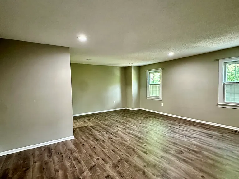 3070 Tecumseh Ct — Photo 7