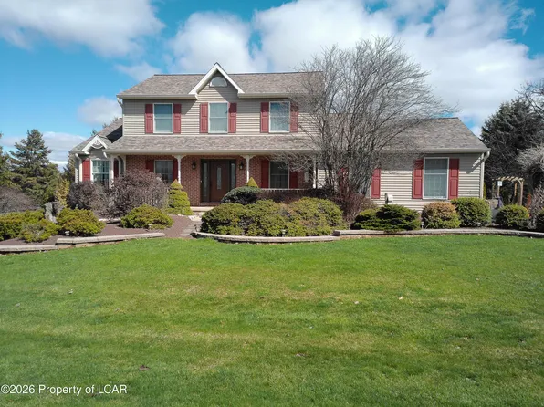 5335 Schantz Rd, Allentown, PA 18104