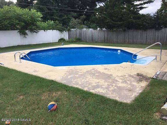 2nd image of 27 Hillcrest Ave