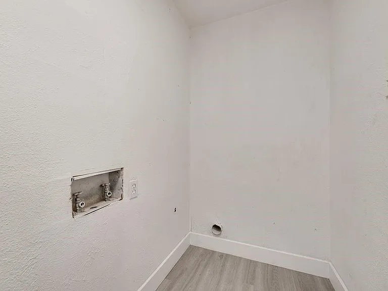 6048 Hillcrest Dr — Photo 20