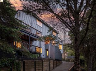 6975 Charing Cross Rd, Berkeley, CA