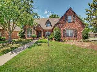8310 S 69th Ave E, Tulsa, OK 74133