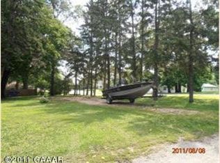 811 Lake St E, Osakis, MN 56360