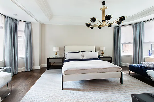 Sold by Douglas Elliman | media 20