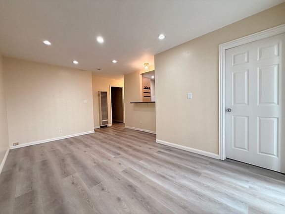 4th image of 677 Villa St APT 1