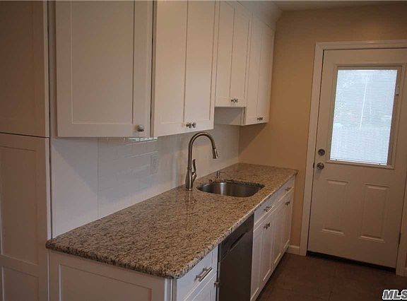 4th image of 206 Norwood Ave