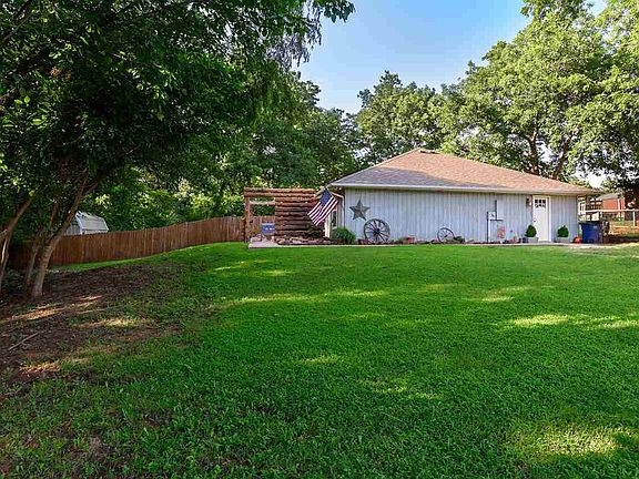4th image of 4920 E Kara Dr