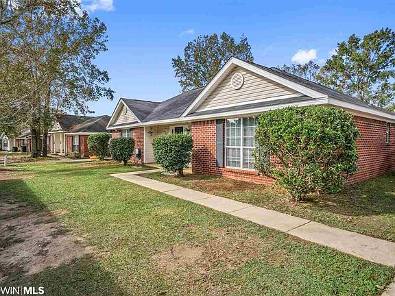 2nd image of 1765 Woodbrook Dr