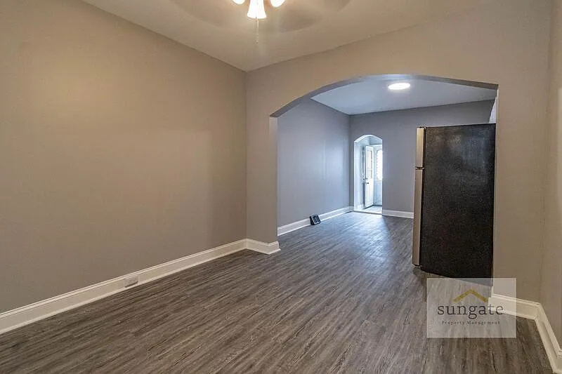 2 bed, 2.0 bath, 1104 sqft, $1,000 — Photo 4