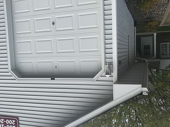5th image of 1063 Duckwood Dr APT 201