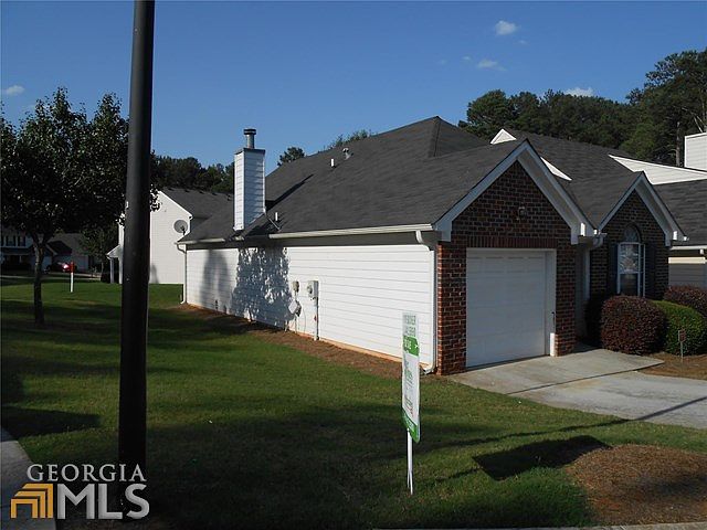 2nd image of 641 Hillandale Park Dr