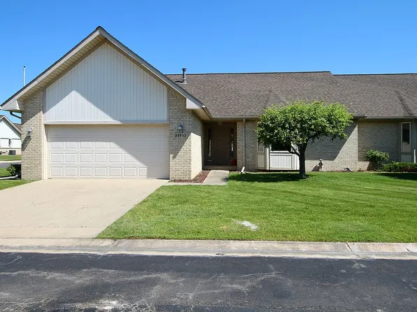 34843 Meadowlark Ln, Richmond, MI 48062