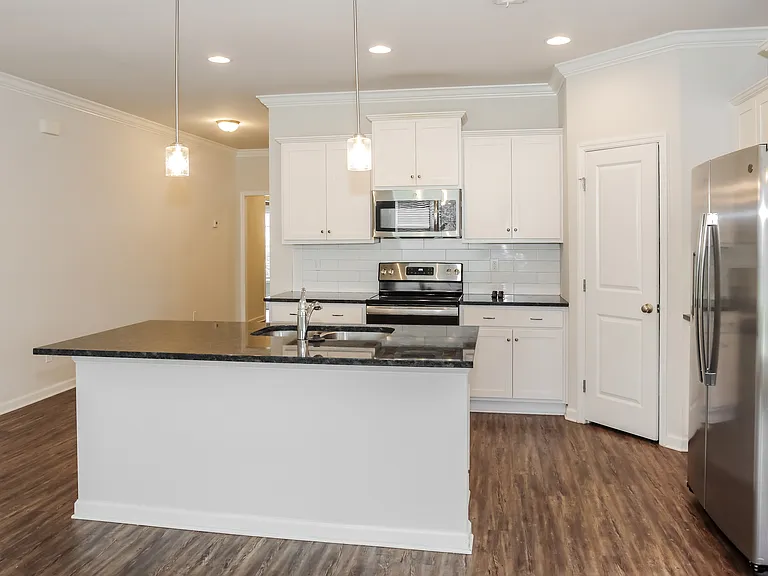 12847 Tallulah Dr — Photo 5