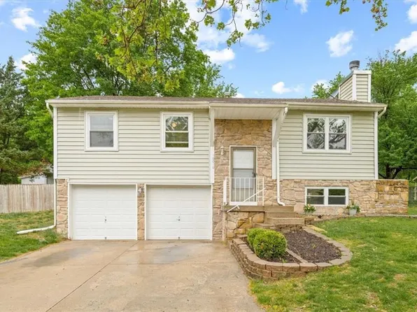 16010 Indian Creek Pkwy, Olathe, KS 66062