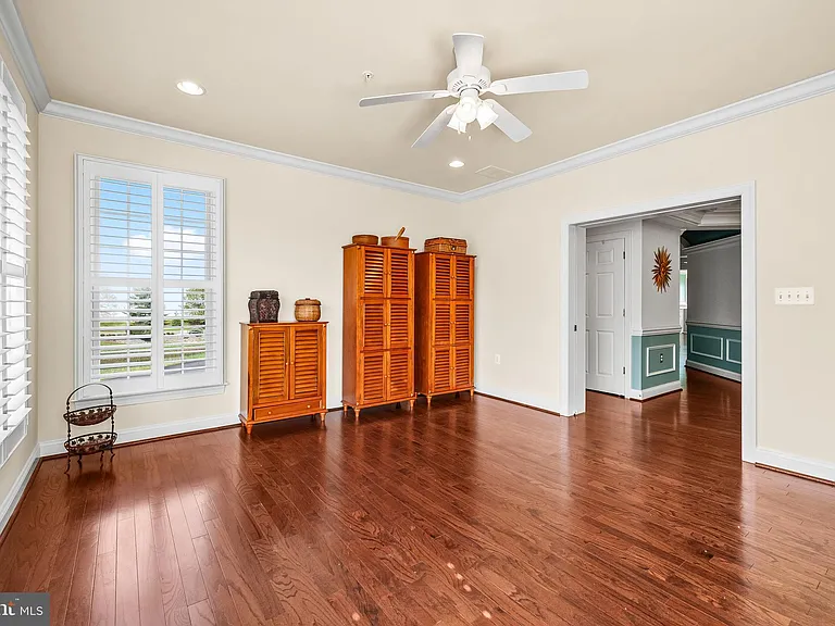 4700 Water Park Dr #J — Photo 31