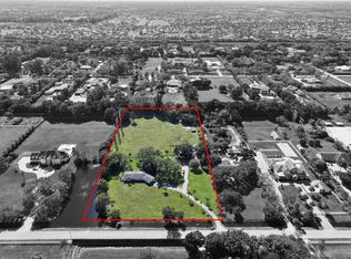 13320 Luray Rd, Southwest Ranches, FL 33330