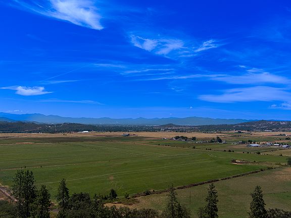 5th image of 1881 Brophy Rd