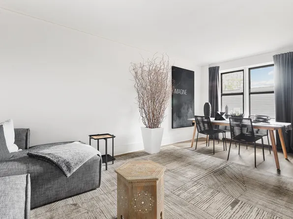 3245 Perry Avenue image 3 of 5