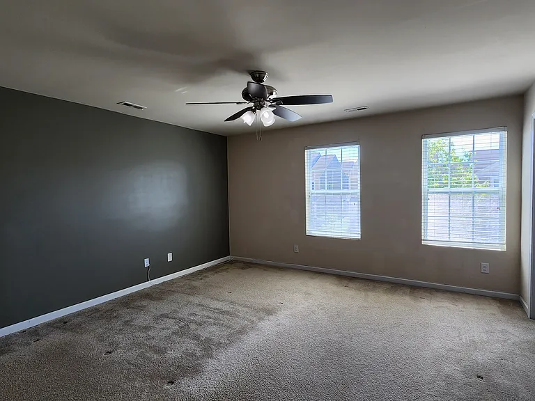 508 Knothole Ln — Photo 10