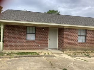 133 Chesterville Gdns #F, Belden, MS 38826