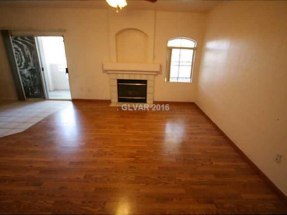 3rd image of 5415 W Harmon Ave Unit 1027