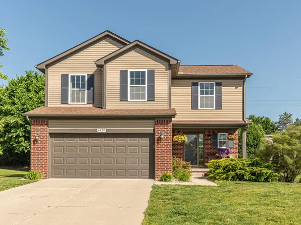 4459 Knollcrest Dr, Ann Arbor, MI 48108