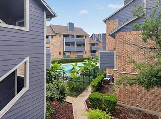 2500 Burleson Rd APT 615, Austin, TX 78741