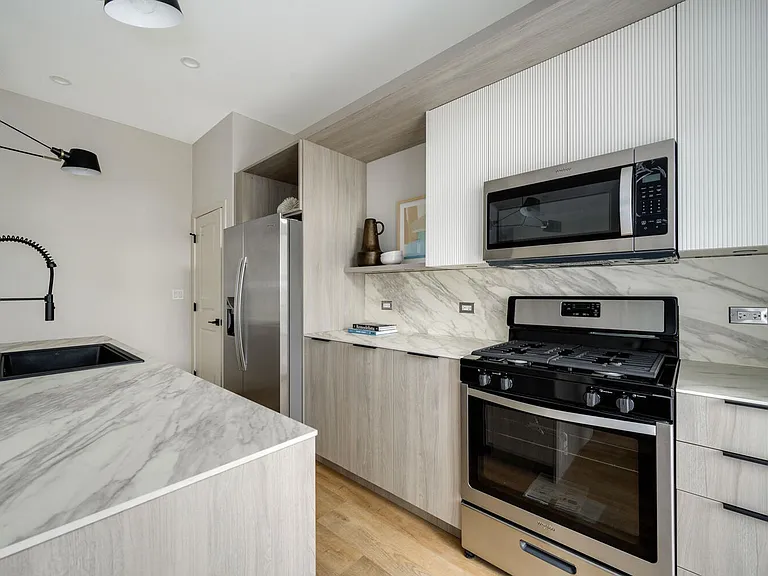 The Olson Apartments — Photo 3