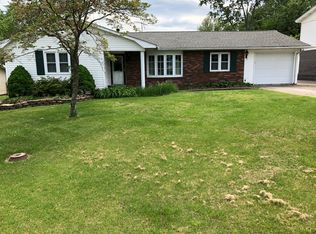 1007 McHaney St, Harrisburg, IL 62946