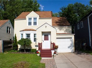 1437 Eggert Rd, Amherst, NY 14226