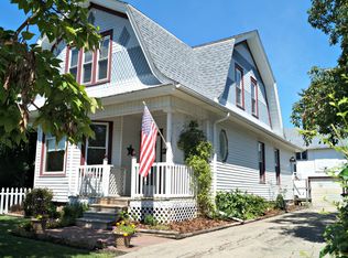 319 E Anthony St, Hustisford, WI 53034