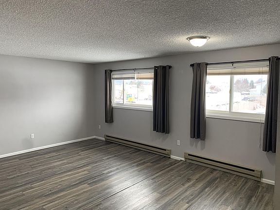 2nd image of 171 Rosewood Dr APT D