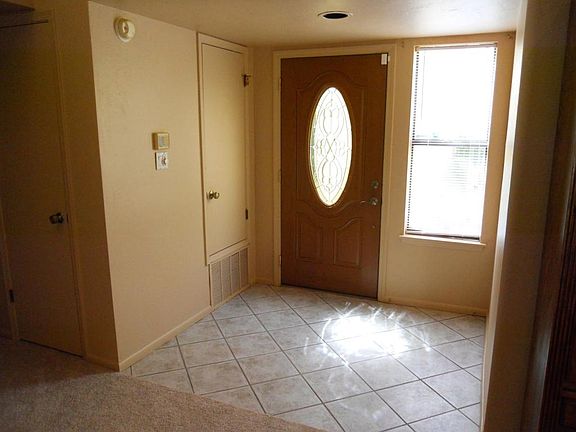 4th image of 4936 Osuna Pl NE