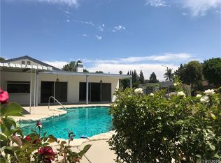 18930 Merridy St, Northridge, CA 91324