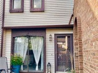 29166 Village Rd #12F, Southfield, MI 48034