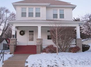 2607 17th Ave, Moline, IL 61265